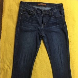 Joe’s the icon Jeans / mid rise skinny ankle